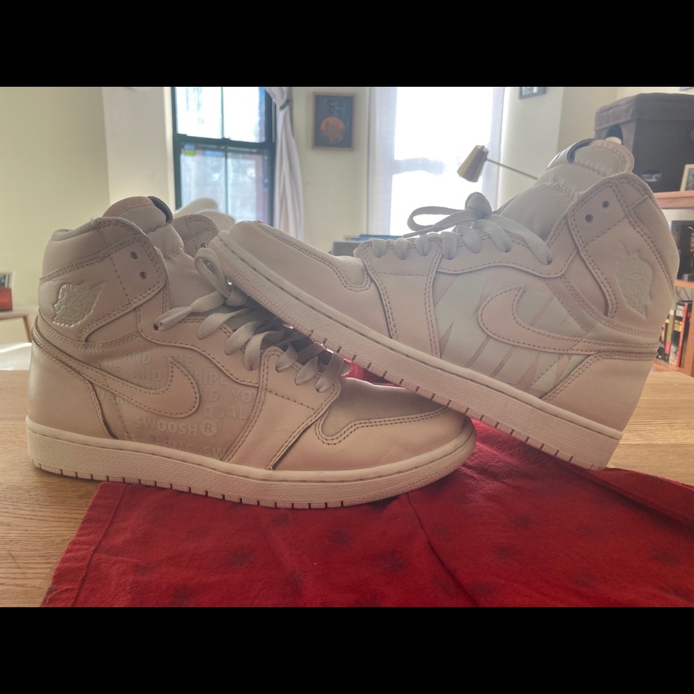 Nike Air Jordan 1 Guava Ice Used Men’s Size 10